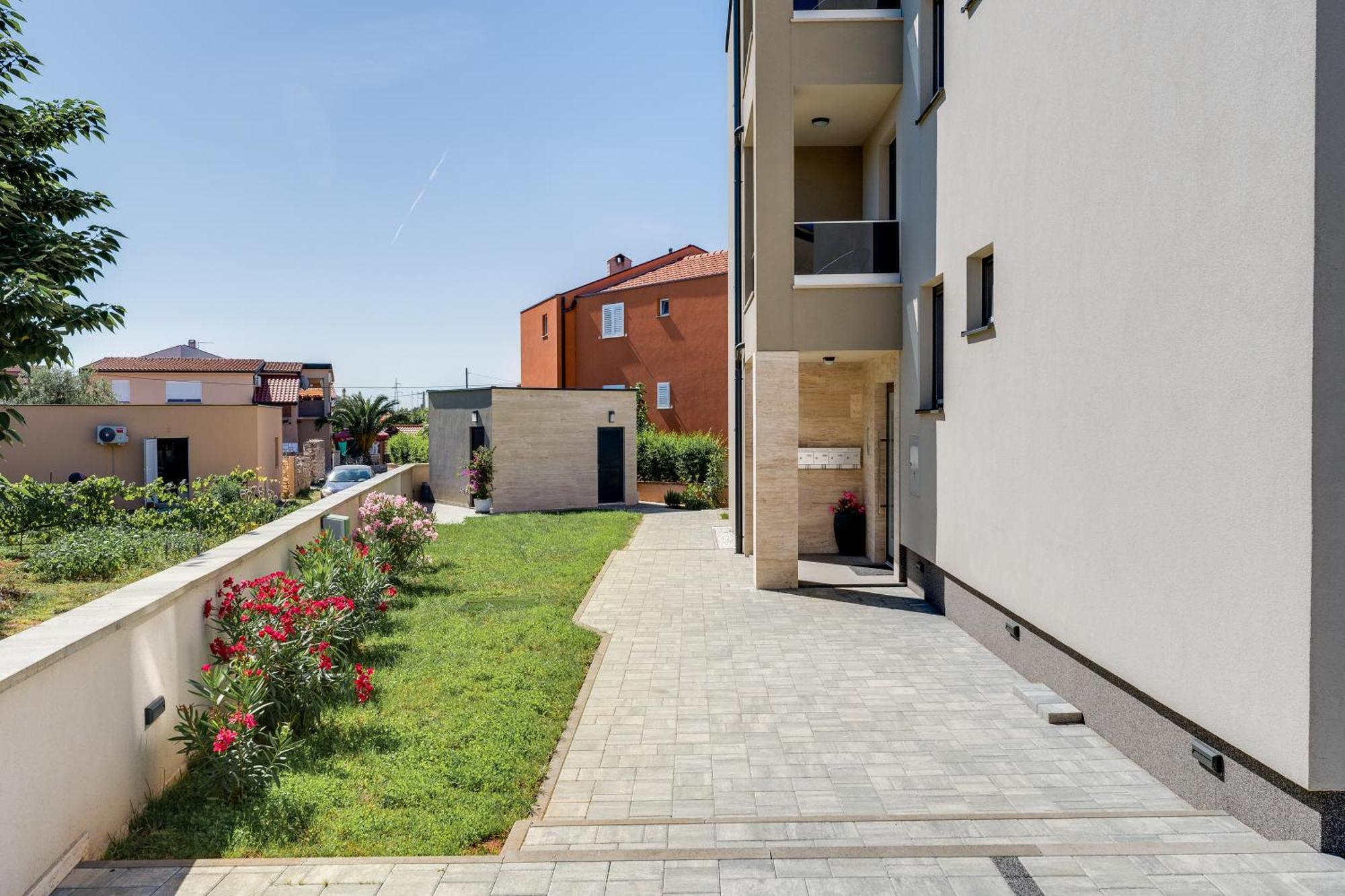 Salt Bloom Apartments Nin Exterior foto